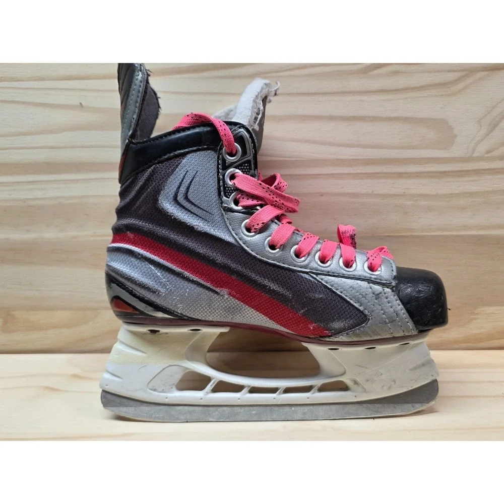 Bauer Vapor X3.0 Ice Hockey Skates Light Speed Youth Size 3.5 - Used‎